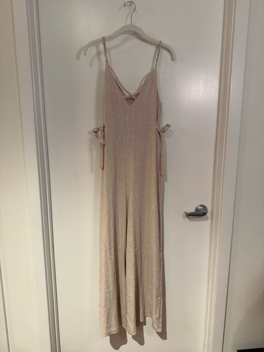 Beige Linen-Blend Sleeveless Jumpsuit with Side Ties - Picture 5 of 8